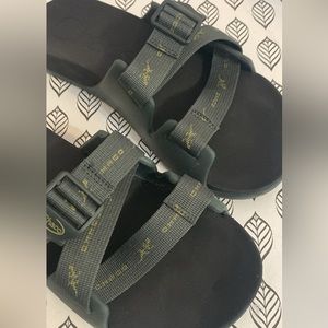 Chaco Chillos Slide Sandals - Men's Size 9